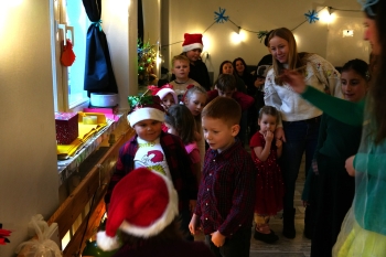 594073272_122266121300242702_6297745897296107121_n